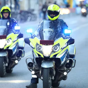 Die Polizei Hamburg bereitet sich in einer Arbeitsgruppe auf einen möglichen längeren Stromausfall vor.