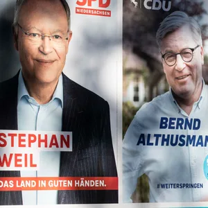 Wahlwerbung vor den Landtagswahlen in Niedersachsen. Hier wird am 9. Oktober gewählt.
