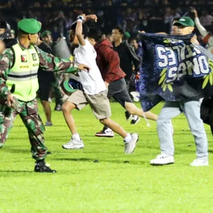 Stadion-Katastrophe in Indonesien