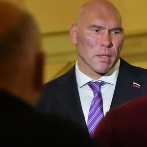 Nikolai Valuev war Boxweltmeister und ist jetzt russischer Politiker.