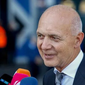DFB-Präsident Bernd Neuendorf im Interview