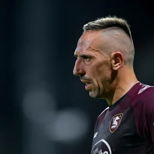 Franck Ribéry im Dress der US Salernitana.