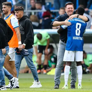 Christian Titz und Moritz-Broni Kwarteng arbeiteten schon beim HSV zusammen.