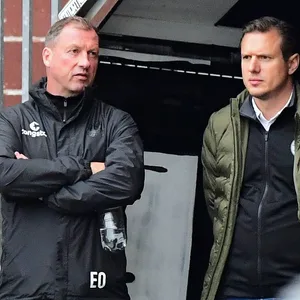 St. Pauli-Trainer Elard Ostermann und Sportlicher Leiter Carsten Rothenbach