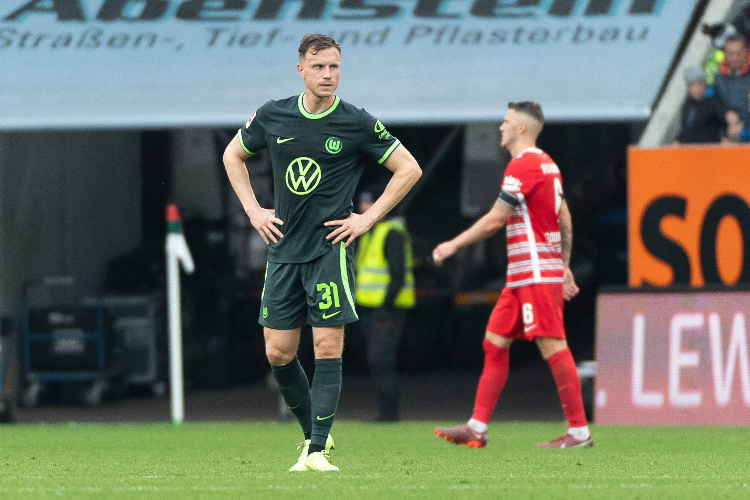 Yannick Gerhardt im Spiel gegen den FC Augsburg