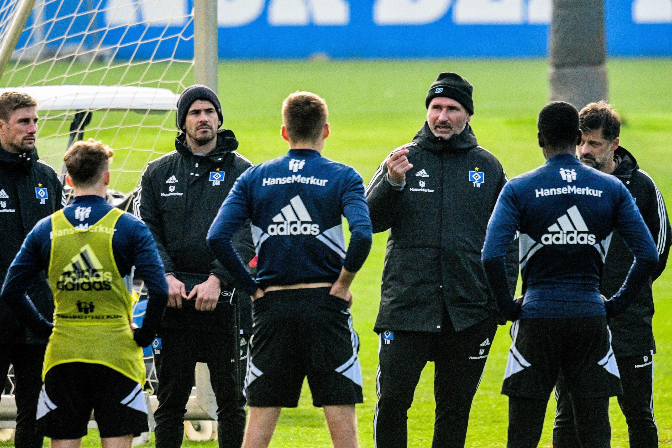 HSV-Trainer Tim Walter setzte auch in dieser Woche wieder viel Wert auf Kommunikation.