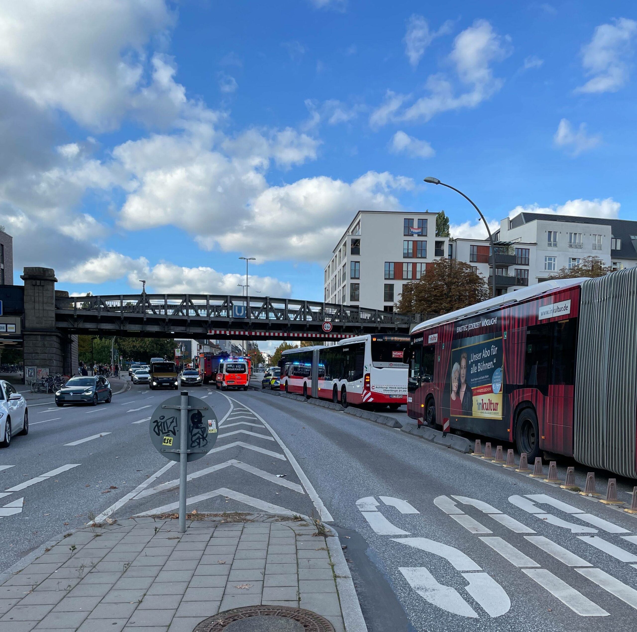 Die Hoheluftchausse wurde in Richtung Lokstedt gesperrt.