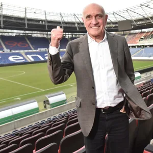 Martin Kind im Stadion von Hannover 96