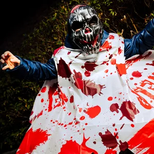 Die gruseligsten Halloween-Kostüme, hier Piedro (7)