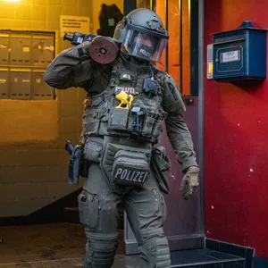Nach mutmasslicher Vergewaltigug – SEK stürmt Wohnung auf dem Kiez