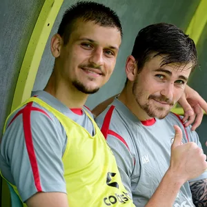 St. Pauli-Profis Adam Dzwigala und Connor Metcalfe