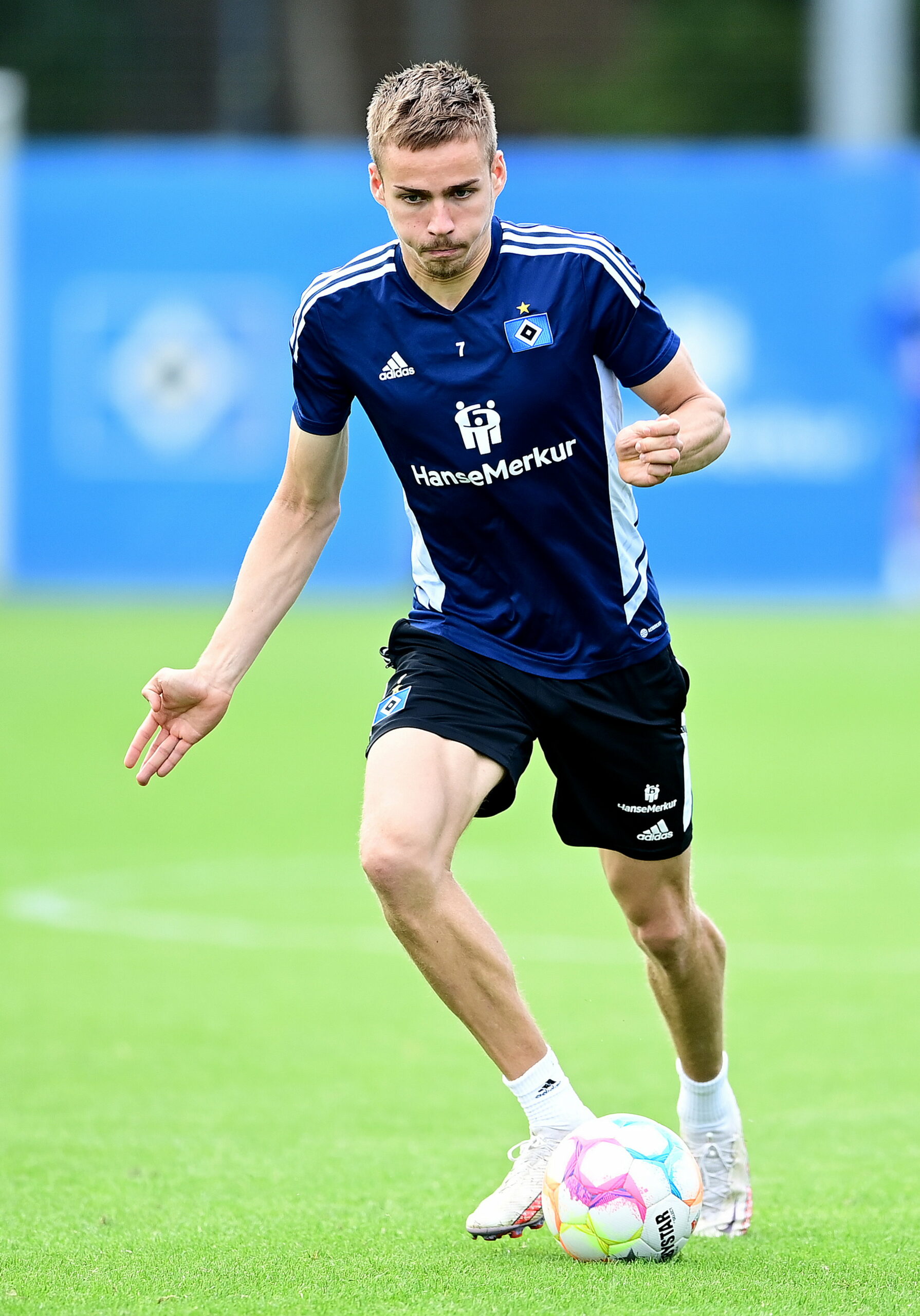 Filip Bilbija im HSV-Training