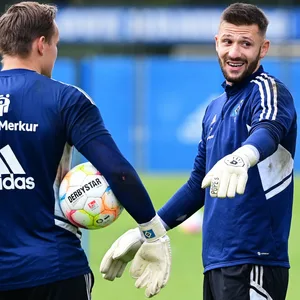 Daniel Heuer Fernandes kehrte ins HSV-Training zurück.