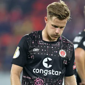 Stürmer Johannes Eggestein stand zuletzt nicht mehr in der Startelf, muss um Einsatzminuten kämpfen.
