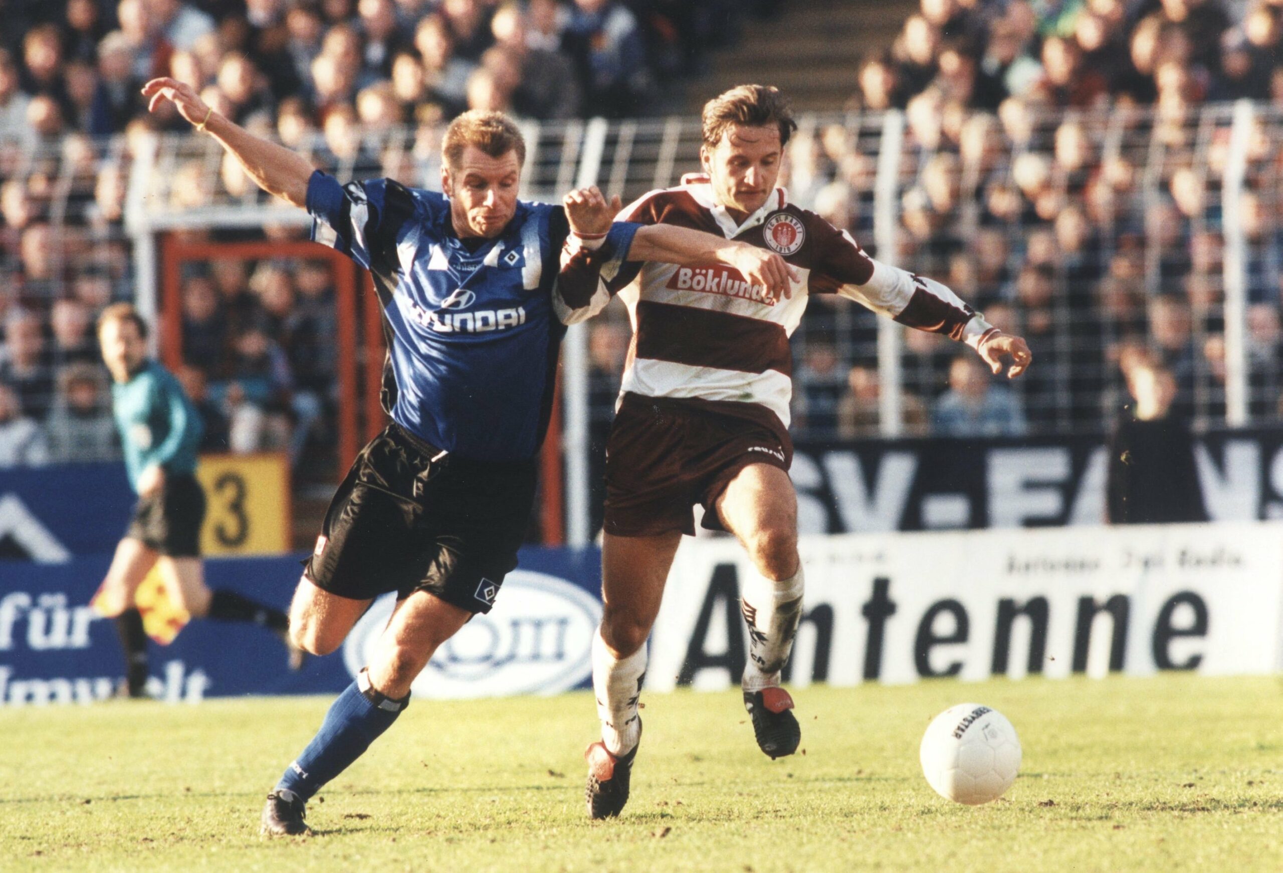 Bernd Hollerbach gegen St. Paulis Thomas Sobotzik 1996