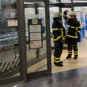Pfeffersprach-Attacke im LIDl Markt - zwei Verletzte