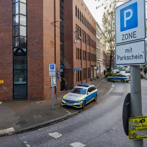 Auch am PK 16 an der Stresemannstraße finden Beamte wegen Anwohnerparkens nur schwer einen Parkplatz.