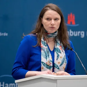 Melanie Leonhard