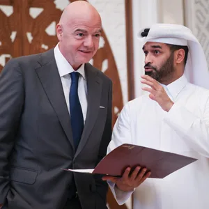 Gianni Infantino und Hassan Al Thawadi