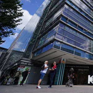 Das ehemalige Karstadt-Sport-Gebäude in der Mönckebergstraße wird bis zum Ende des Jahres zu einem Kreativ-Ort.