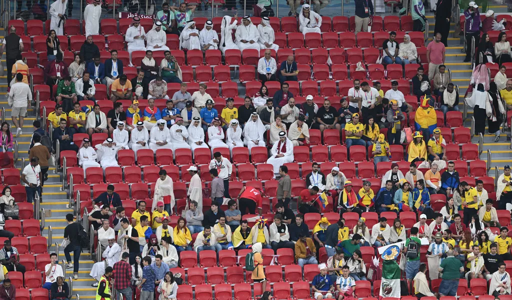 Viele leere Sitze beim WM-Auftaktspiel in Katar.