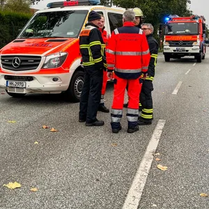 Lkw erfasst Fußgänger – tödlicher Unfall in Hamburg