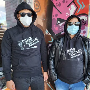 Krishna Shrestha und Jeevan KC beim Treffen mit der MOPO in Hamburg im Vorfeld der WM. Sie wollen nicht erkannt werden. Ihre Namen sind ausgedacht.