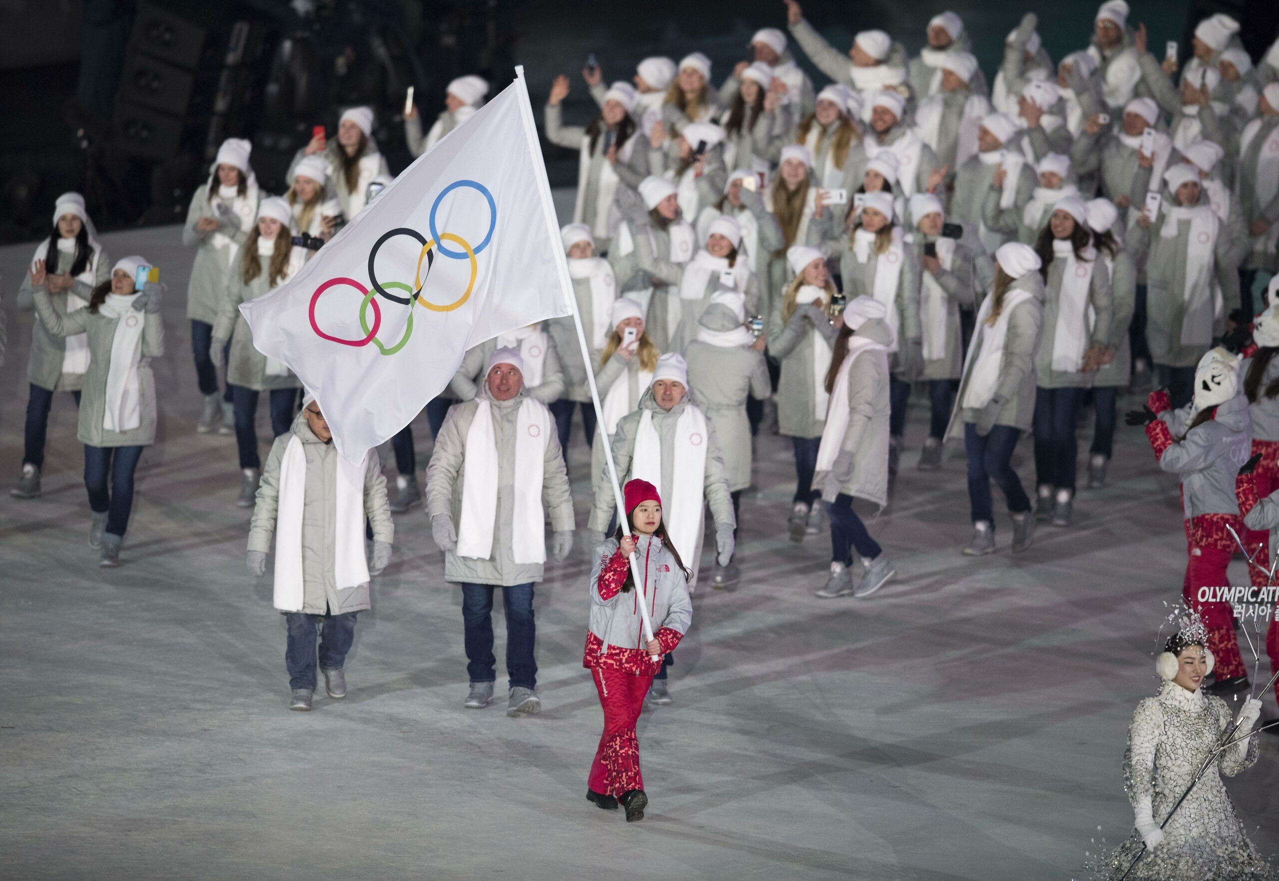 Russische Athleten bei der Olympia-Eröffnungsfeier 2018