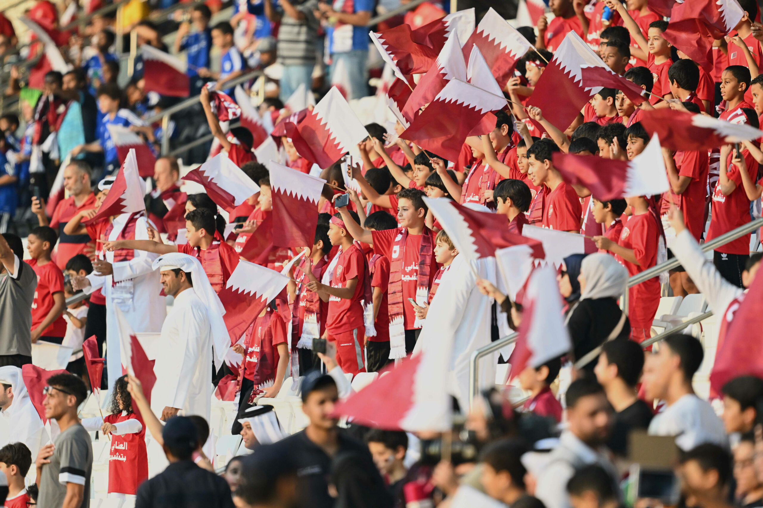 Fußball-Fans in Katar jubeln