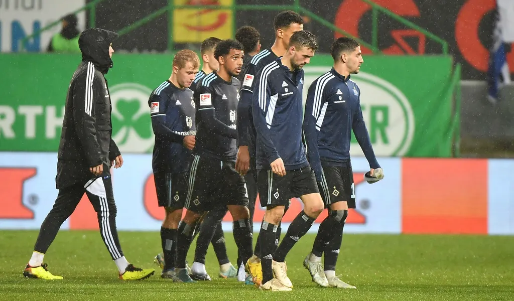 Den HSV-Profis stand nach dem 0:1 in Fürth die Enttäuschung ins Gesicht geschrieben.