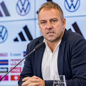Bundestrainer Hansi Flick bei der Bekanntgabe des WM-Kaders