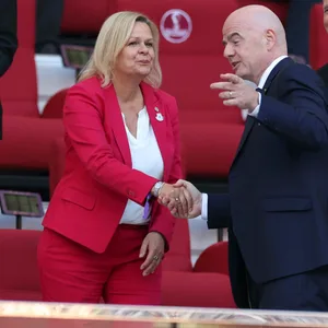 Bundesinnenministerin Nancy Faeser und FIFA-Chef Gianni Infantino