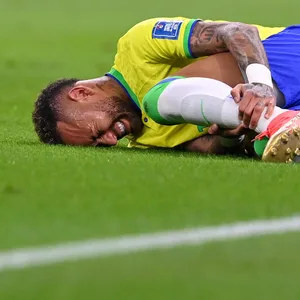 Brasiliens Stürmer Neymar verletzt