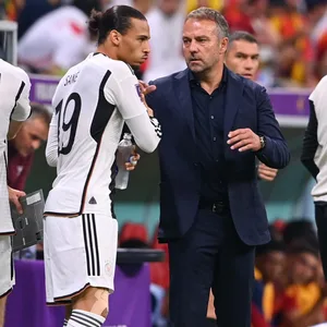Leroy Sané (M.) brachte nach seiner Einwechslung frischen WInd ins deutsche Spiel.