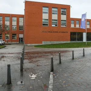 Die „International School of Hamburg“ (ISH) am Hemmingstedter Weg.