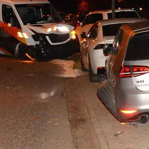 Unfall in Hamburg – ein Verletzter und jede Menge Sachschaden