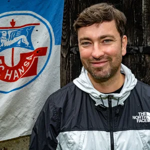 Selbst ein so glühender Fußball-Fan wie Rapper Marteria findet keinen Gefallen an der Katar-WM.