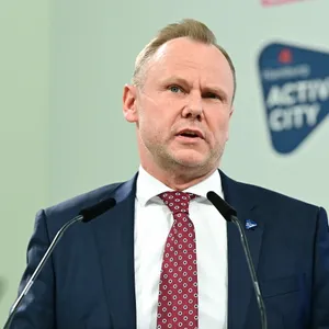 Hamburgs Sportsenator Andy Grote kritisiert die FIFA.