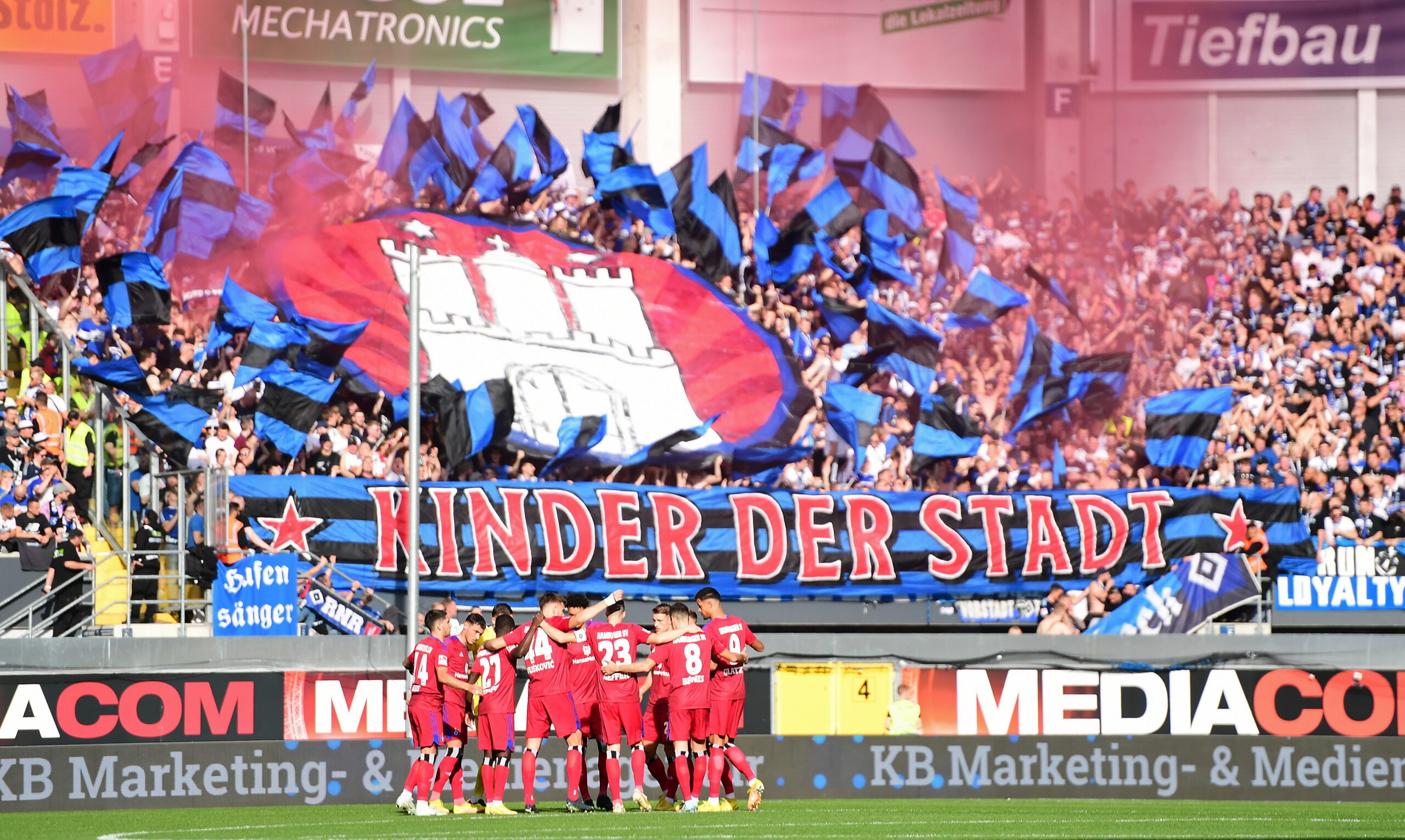 HSV-Fans in Paderborn