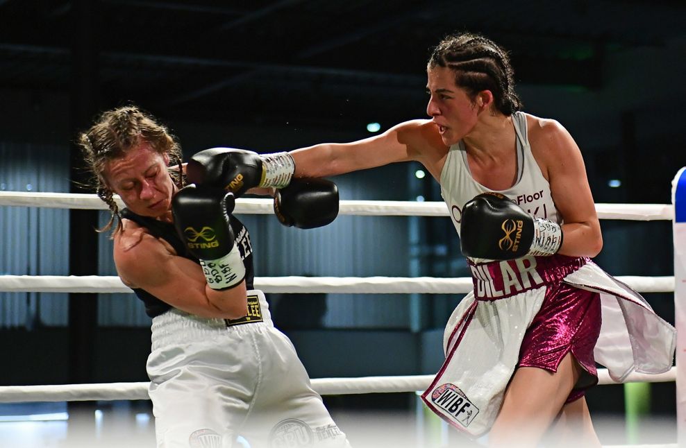 Dilar Kisikyol im Boxring