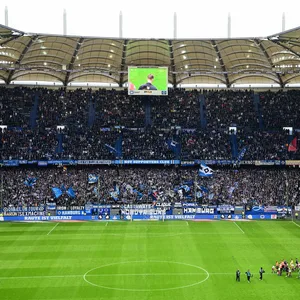 Die zuletzt meist prall gefüllte HSV-Arena ist derzeit eine Baustelle.
