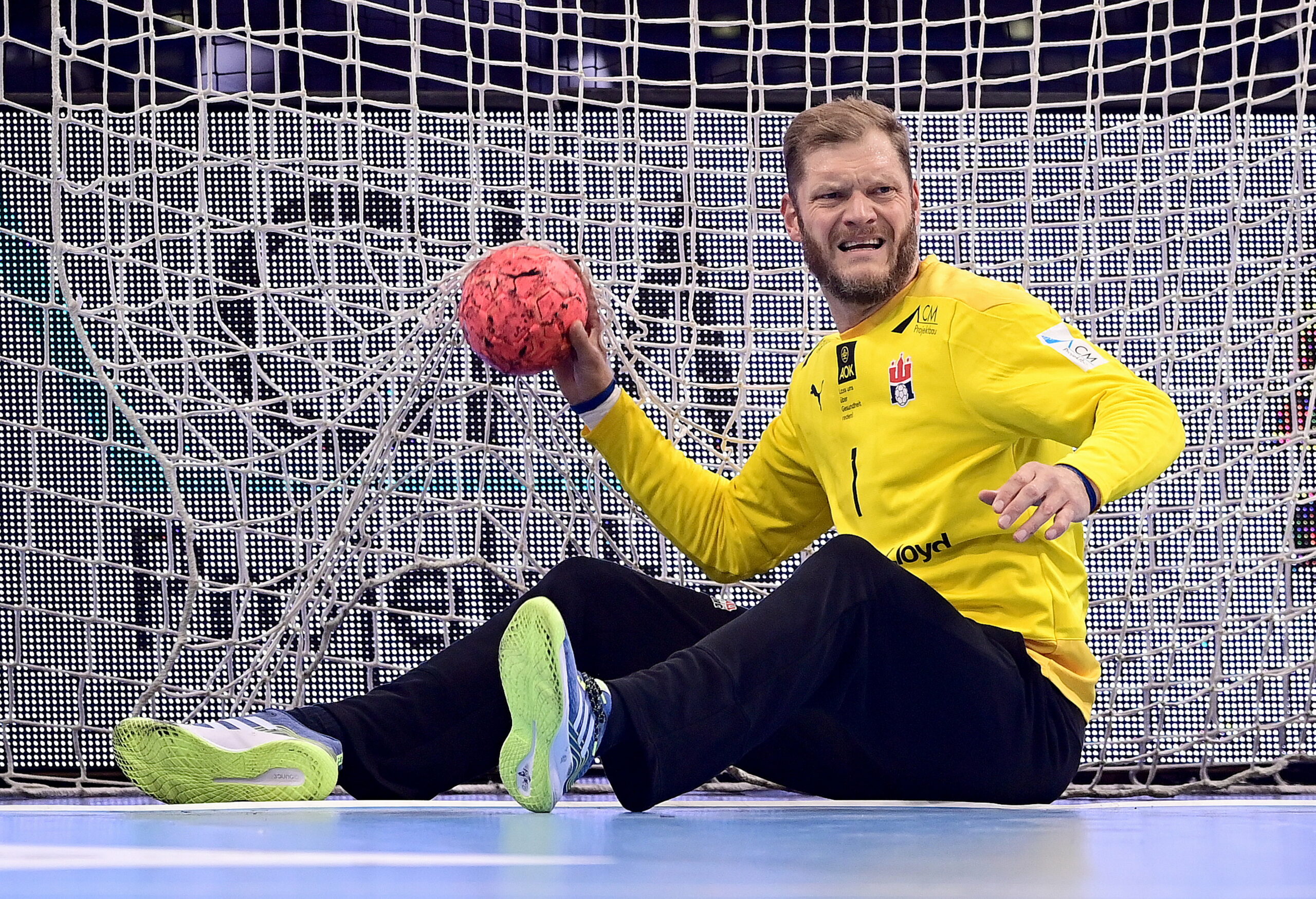 Jogi Bitter musste den Handball zuletzt zu häufig aus dem eigenen Tor fischen.