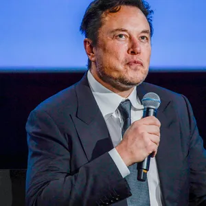 Elon Musk kaufte Twitter für 44 Milliarden US-Dollar und nannte es um in „X“ (Archivbild).