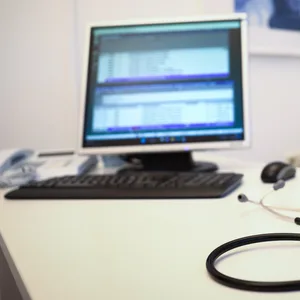 Eine Arztpraxis in Nordengland hat etliche Patienten unnötig in Angst versetzt. (Symbolbild)