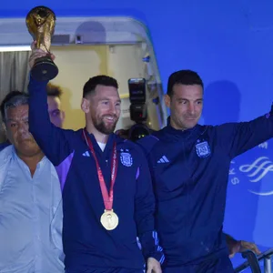 Lionel Messi und Lionel Scaloni