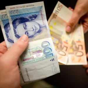 In der Hamburger Filiale der Deutschen Bundesbank sind in diesem Jahr mehr als zwei Millionen Mark in Euro umgetauscht worden (Symbolfoto).