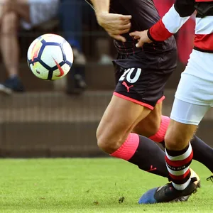 Zoff um das geplante Stadion in Diebsteich: Die Stadt will bei einem kleineren Stadion bleiben (Symbolbild)
