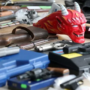 Waffen Razzia