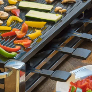 Das Raclette-Essen einer Familie endete am Heiligabend in einen Brand. (Symbolbild)
