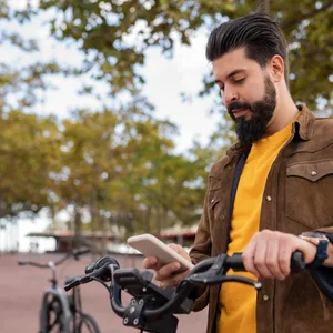 Ist das Fahrrad einmal gestohlen, kann es eventuell mit einer GPS-Ortung wiedergefunden werden.